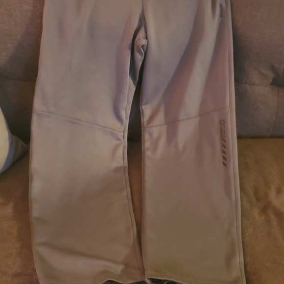 Boys Reebok XL grey pants - Picture 9 of 10